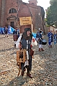 015 Soddisfatti o riesumati